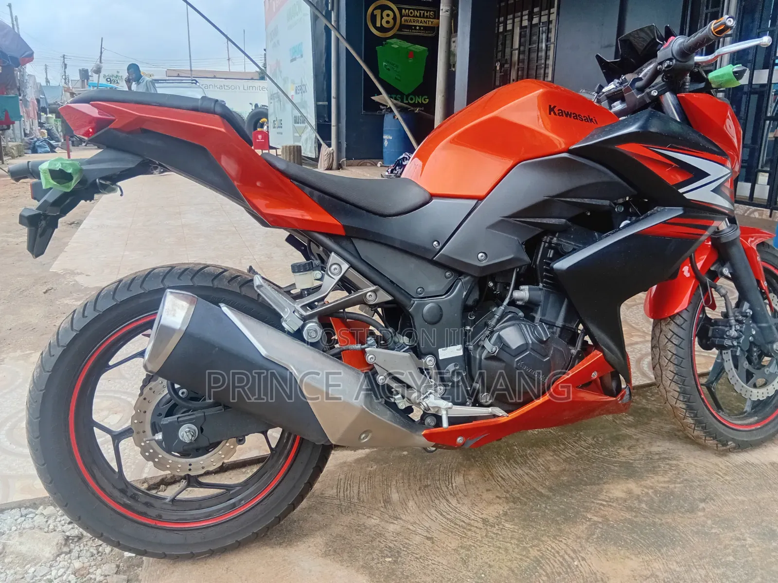 Kawasaki Bike 2014 Orange