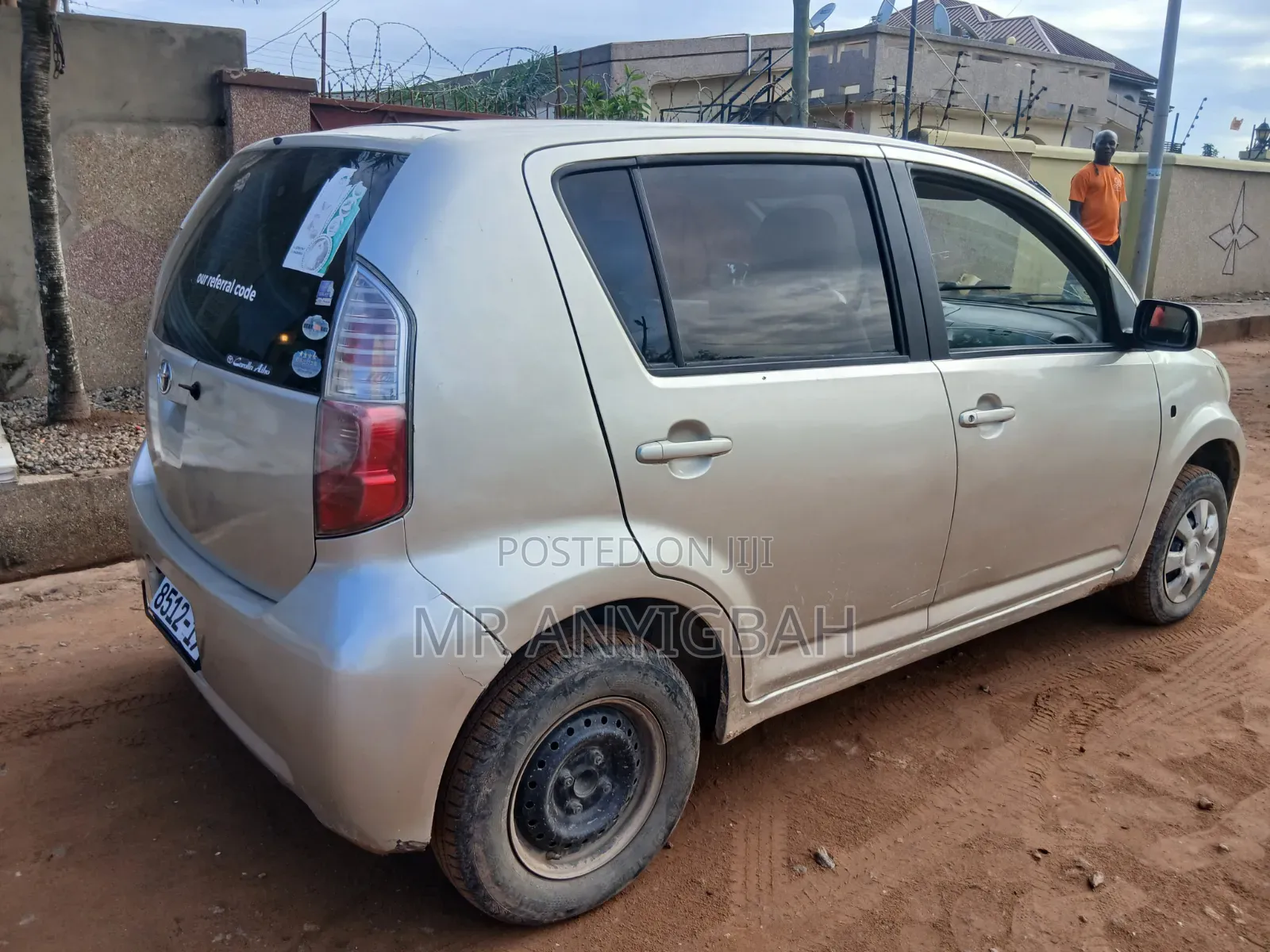 Toyota Passo 1.0 AWD 2010 Silver