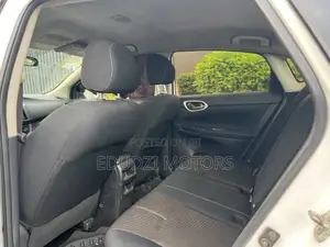 Nissan Sentra SR 4dr Sedan (1.8L 4cyl CVT) 2015 White