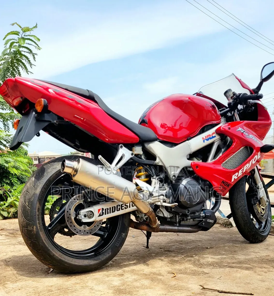 Honda VT 2005 Red