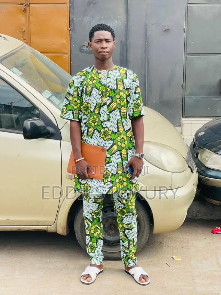 Exclusive Ankara Men’S Kaftan