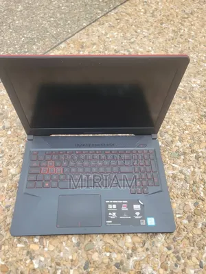 Laptop Asus TUF Gaming A15 16GB Intel Core i7 HDD+SSD 512GB