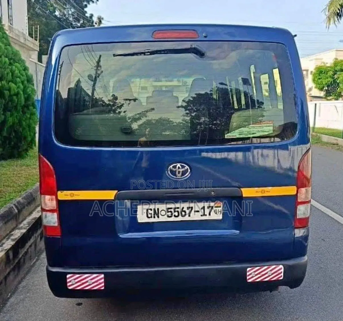 Toyota HiAce 2009 Blue