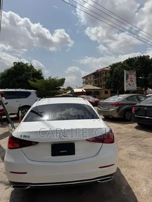 Mercedes-Benz C300 2022 White