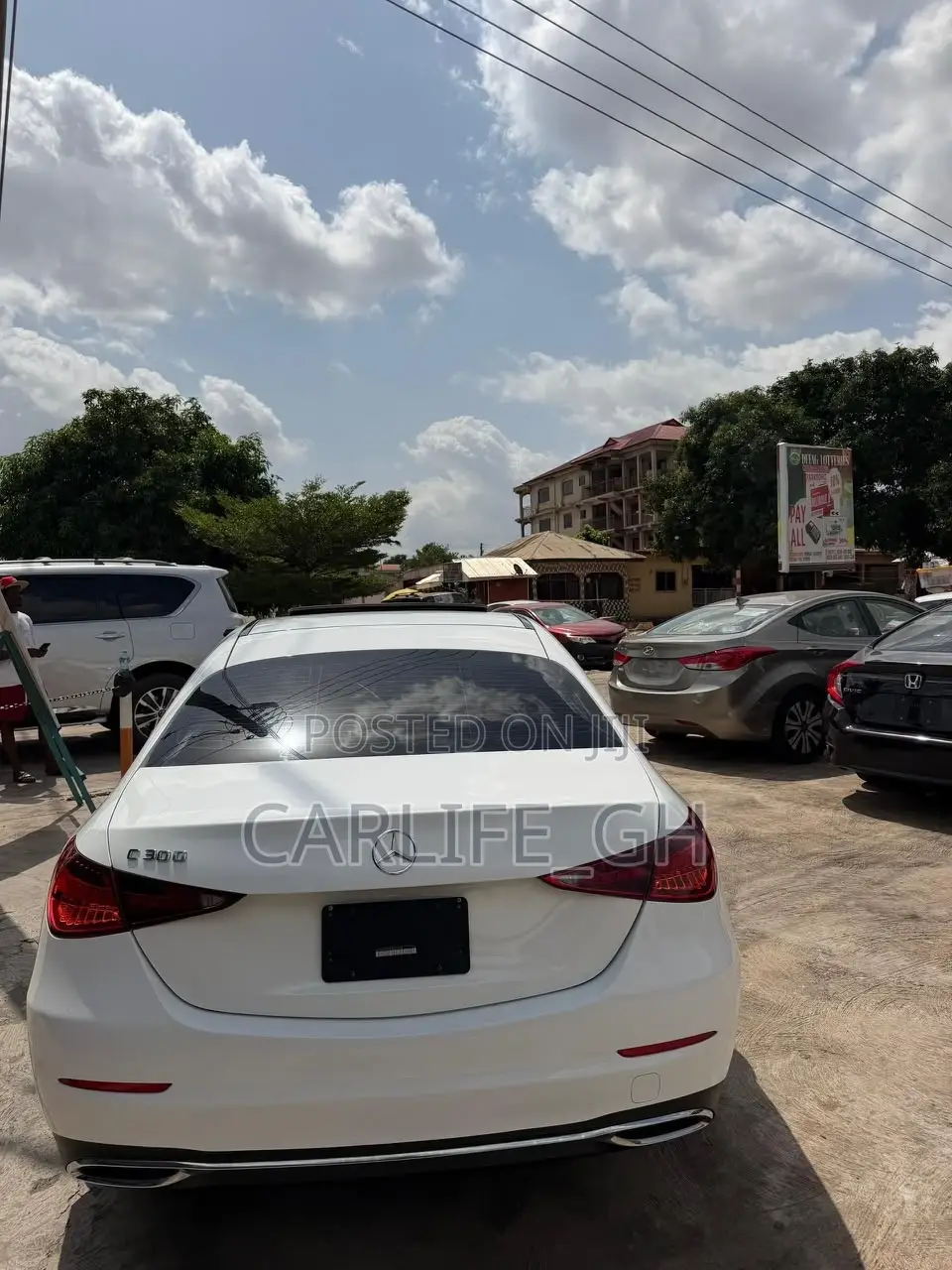 Mercedes-Benz C300 2022 White