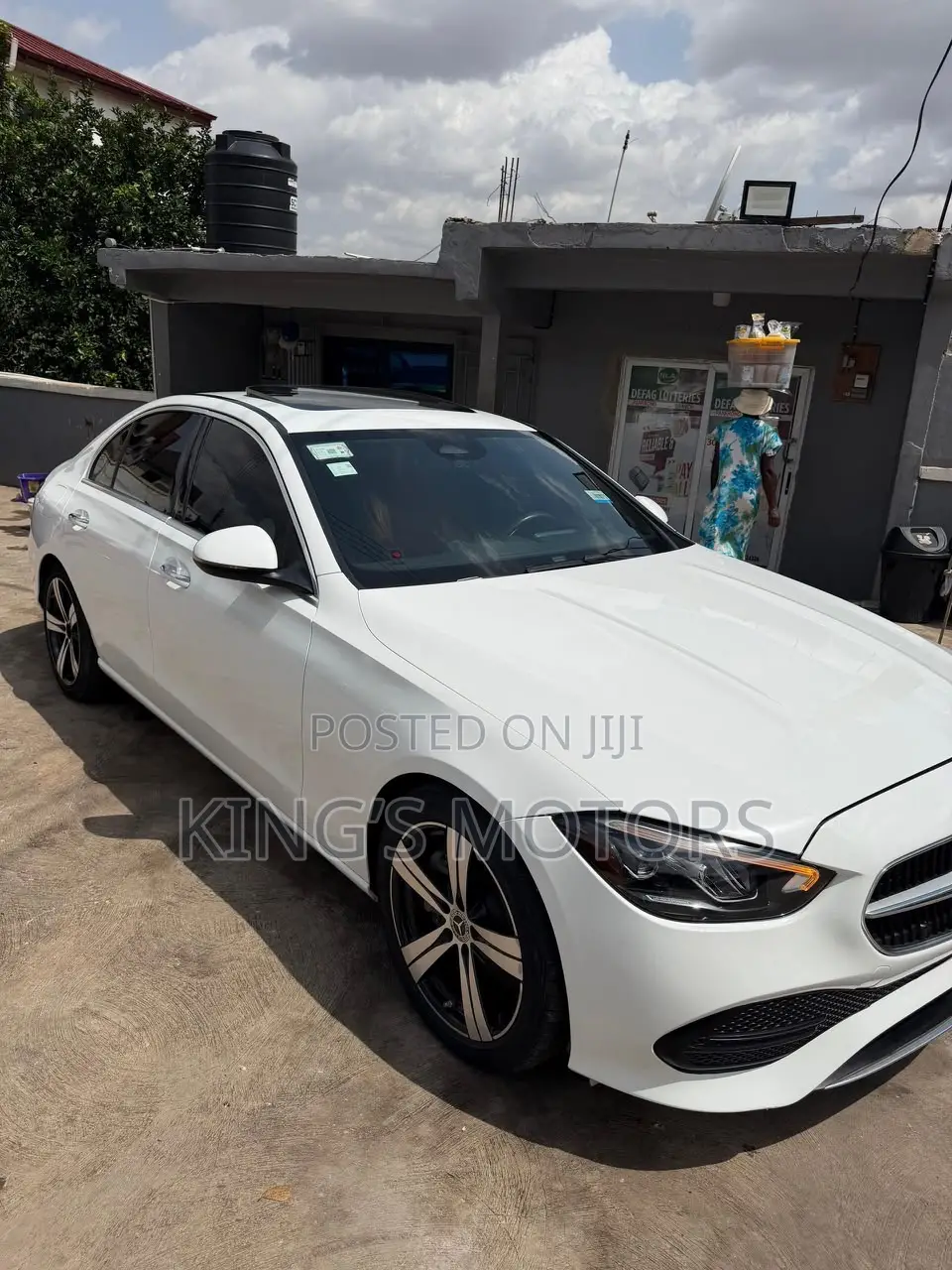 Mercedes-Benz C300 2022 White