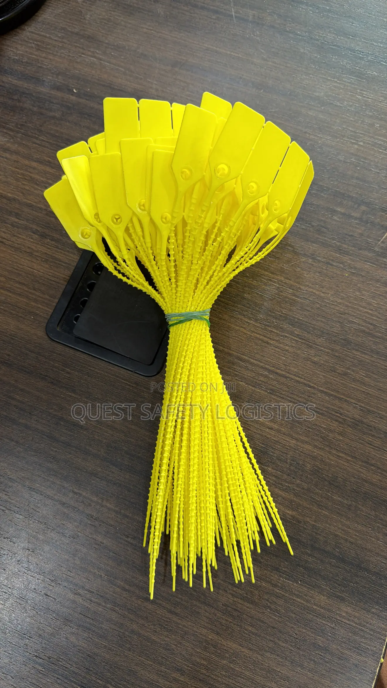 Safety Seal Small