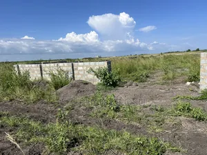 Lands for Sales