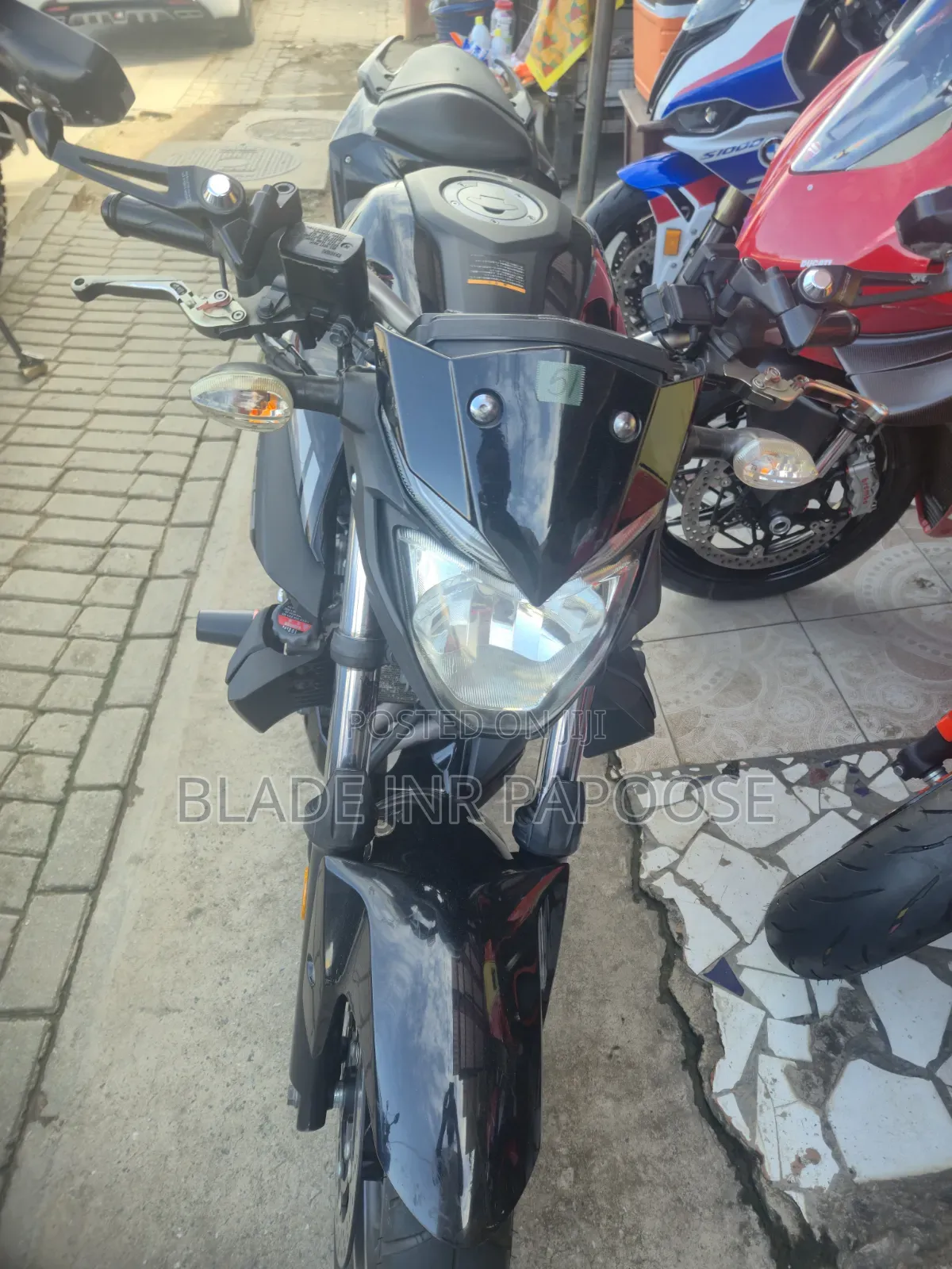 Yamaha 2019 Black