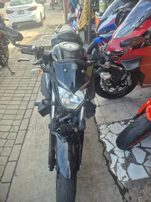 Yamaha 2019 Black