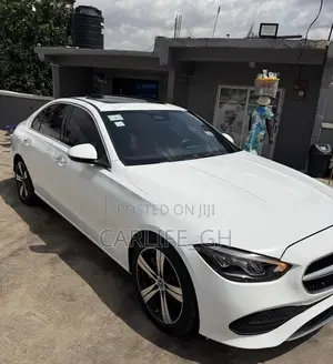 Mercedes-Benz C300 2022 White
