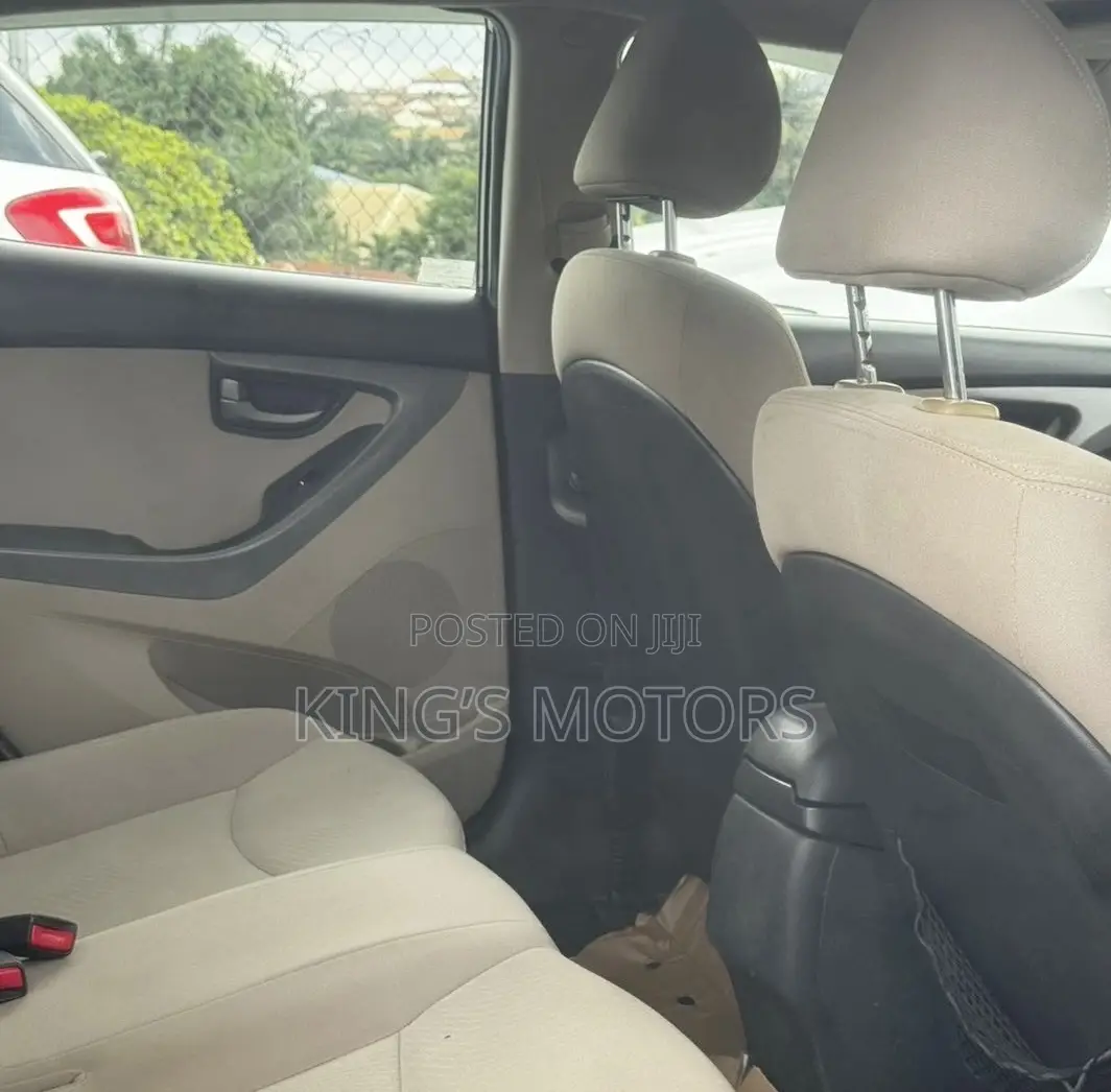 Hyundai Elantra SE Sedan FWD (1.8L 4cyl 6M) 2016 Blue