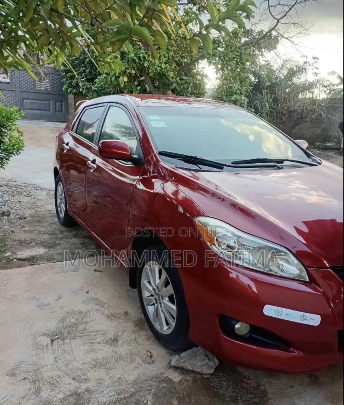 Toyota Matrix Hatchback FWD (1.8L 4cyl 5M) 2008 Red