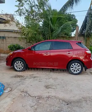 Toyota Matrix Hatchback FWD (1.8L 4cyl 5M) 2008 Red