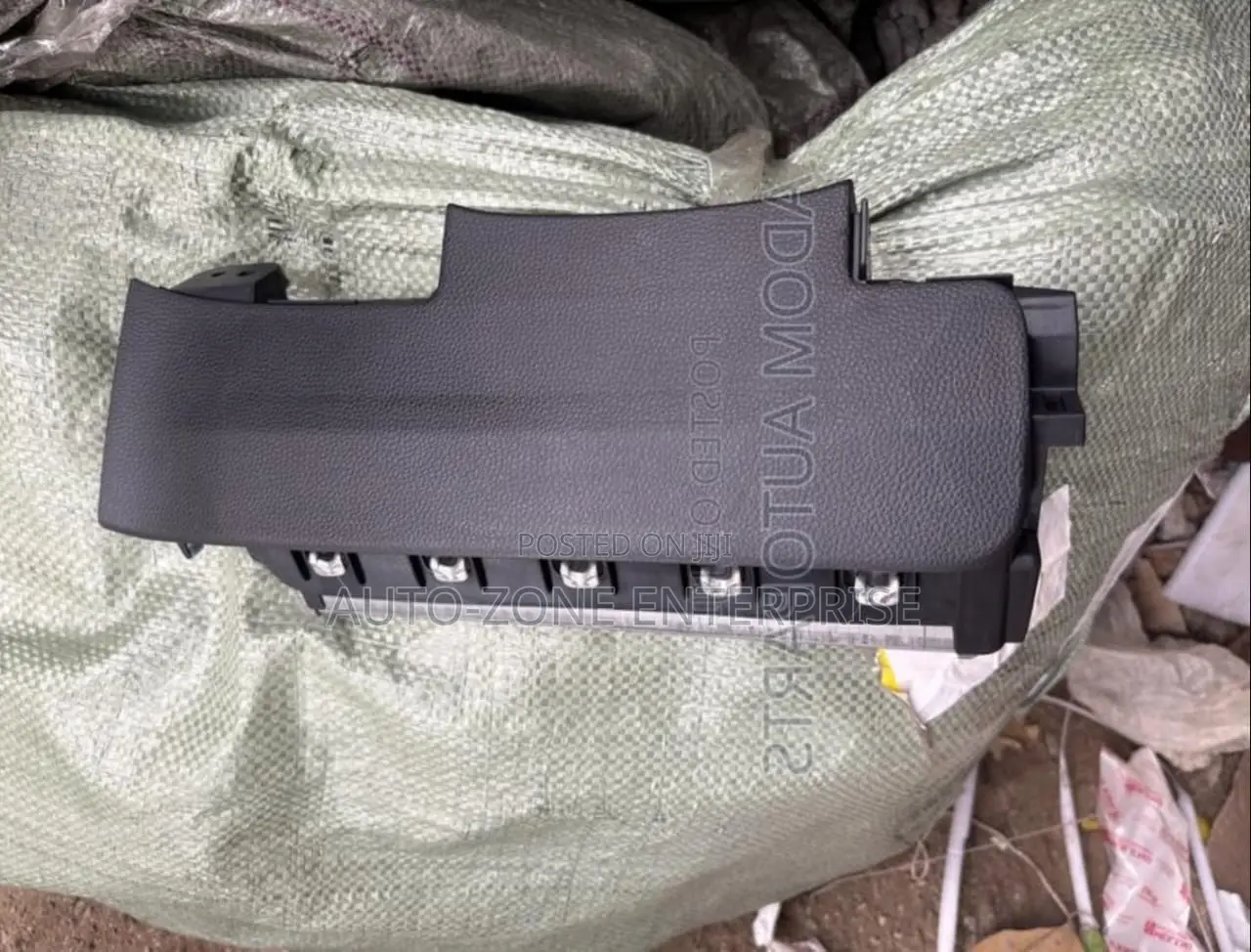 Honda Civic 2022 2023 2024 2025 2026 Driver Side Knee Airbag