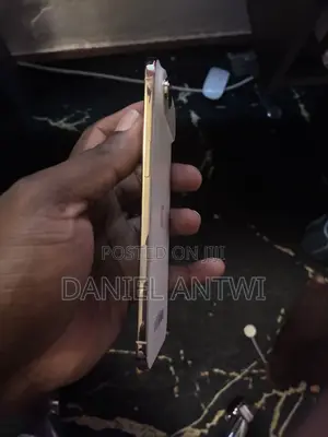 Apple iPhone Air 512 GB Gold