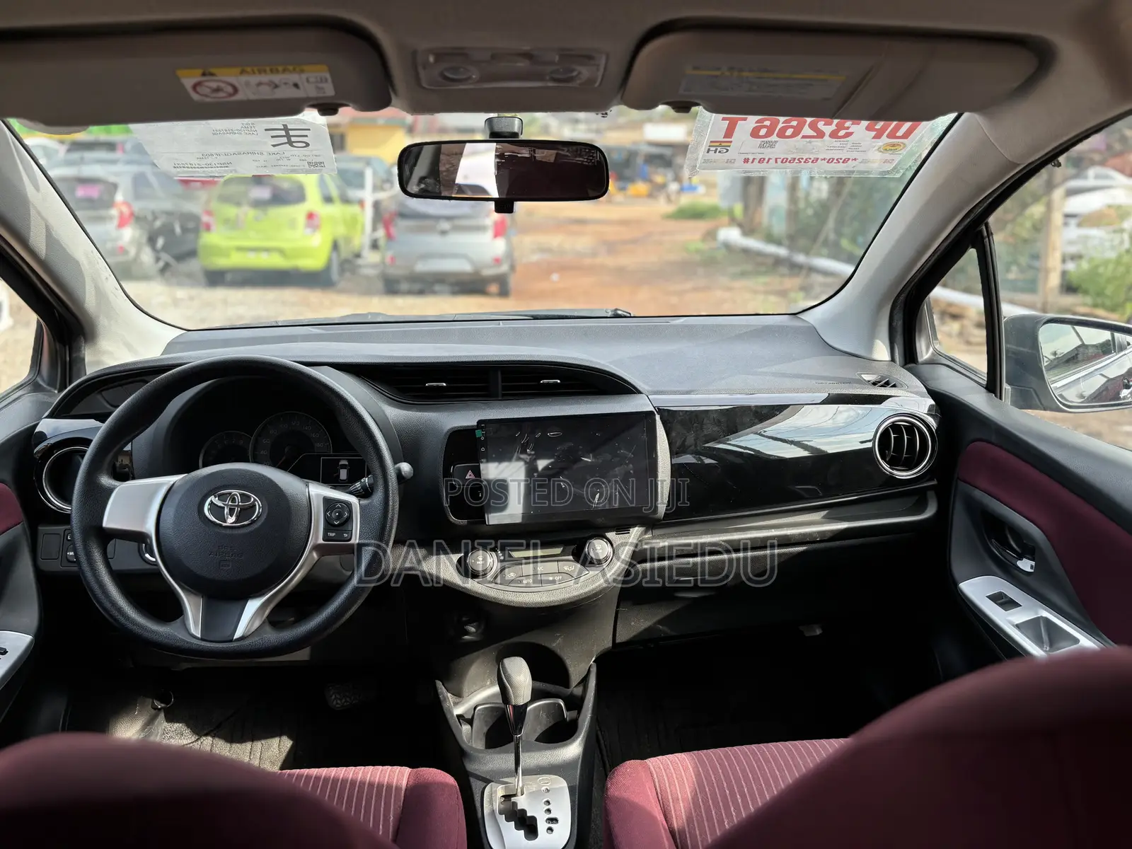 Toyota Vitz 1.3 AWD 3dr 2015 Burgundy