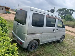 Daihatsu Hijet 2013 Silver