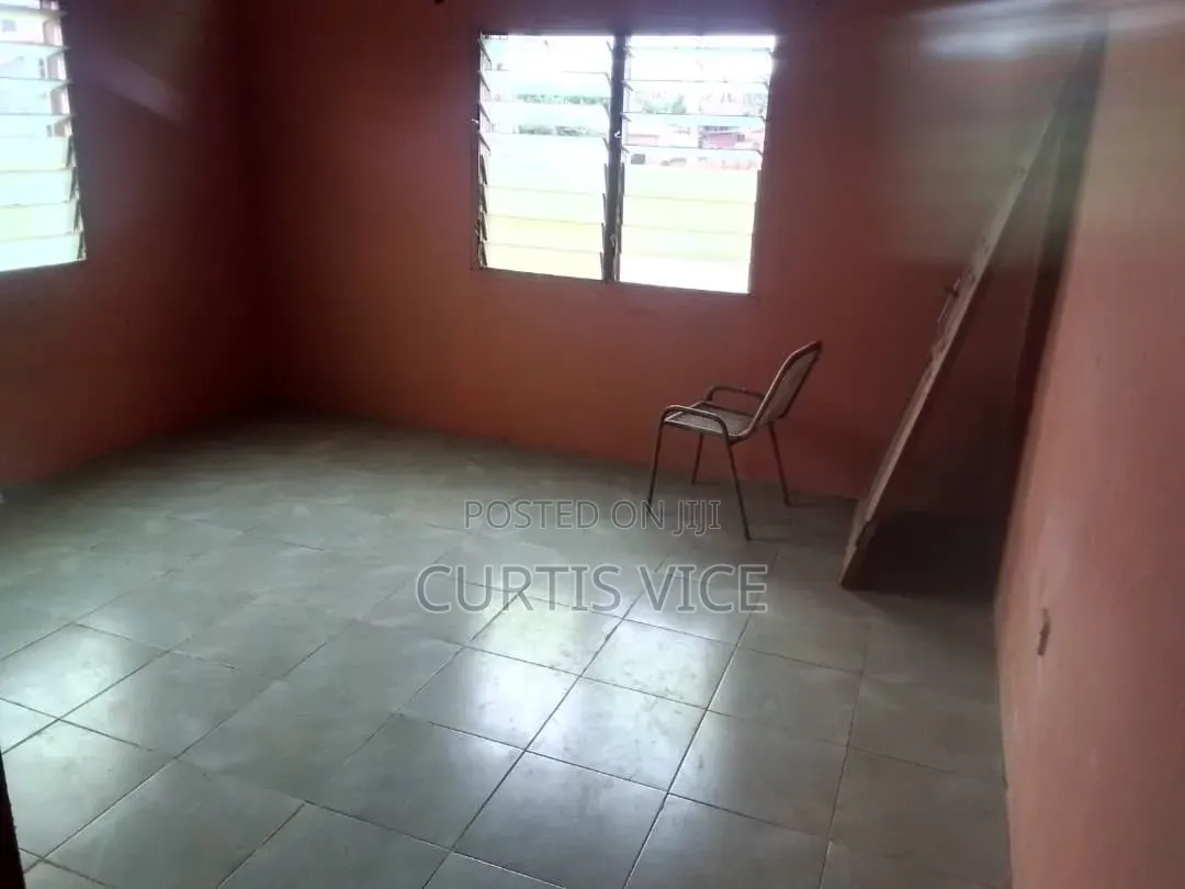 3bdrm Apartment in Curtis'S Estate, New Gbawe for rent