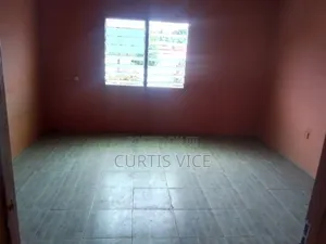 3bdrm Apartment in Curtis'S Estate, New Gbawe for rent