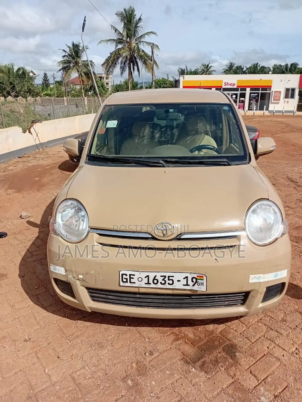 Toyota Sienta 1.5 AWD 2010 Brown