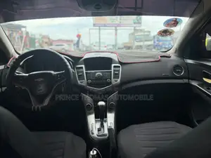 Chevrolet Cruze 2013 Green