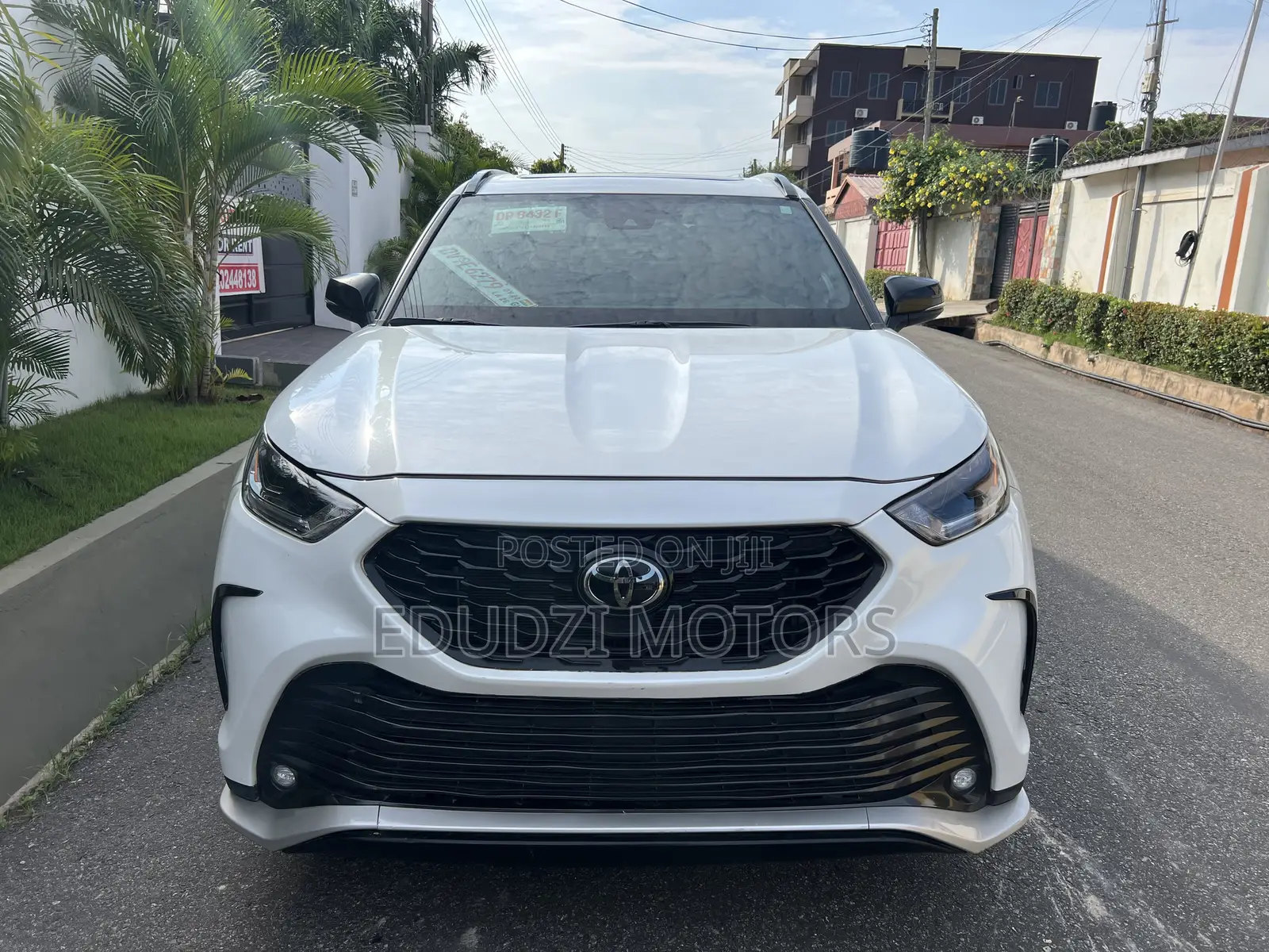Toyota Highlander XSE AWD 2023 White