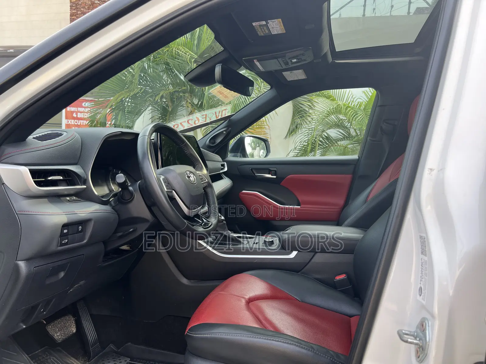 Toyota Highlander XSE AWD 2023 White
