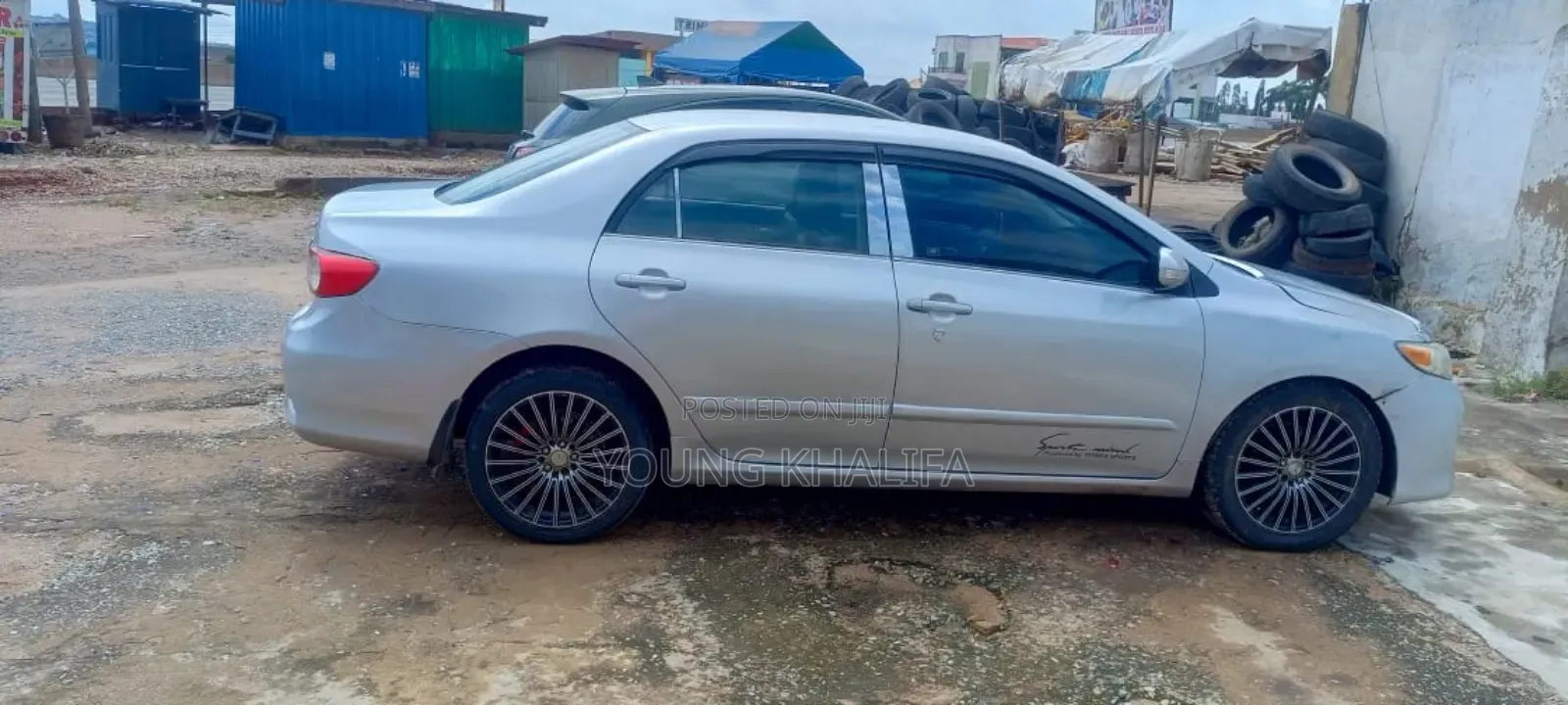 Toyota Corolla 2012 Silver