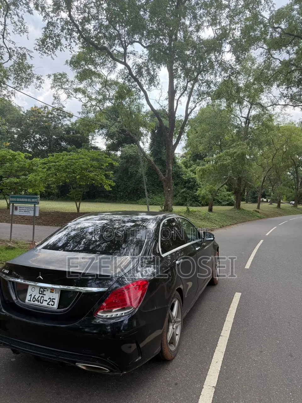 Mercedes-Benz C300 Base 4Matic Sedan AWD (2.0L 4cyl 7A) 2016 Black