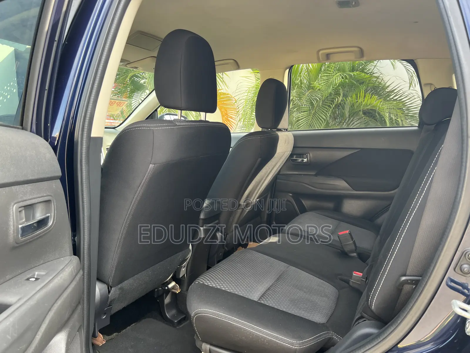 Mitsubishi Outlander ES FWD 2018 Blue