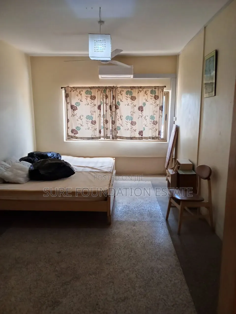 10bdrm House in Kaneshie, Accra Academy Area for sale