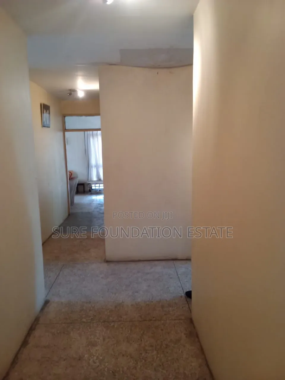 10bdrm House in Kaneshie, Accra Academy Area for sale
