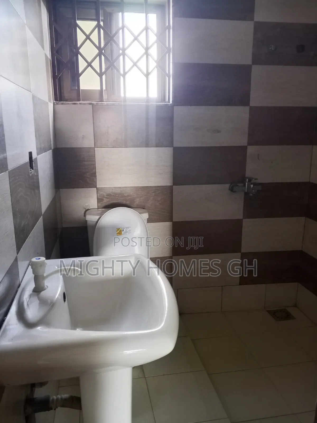 1bdrm Apartment in Mighty Homes, Kasoa for rent