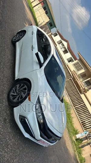 Honda Civic 2016 White
