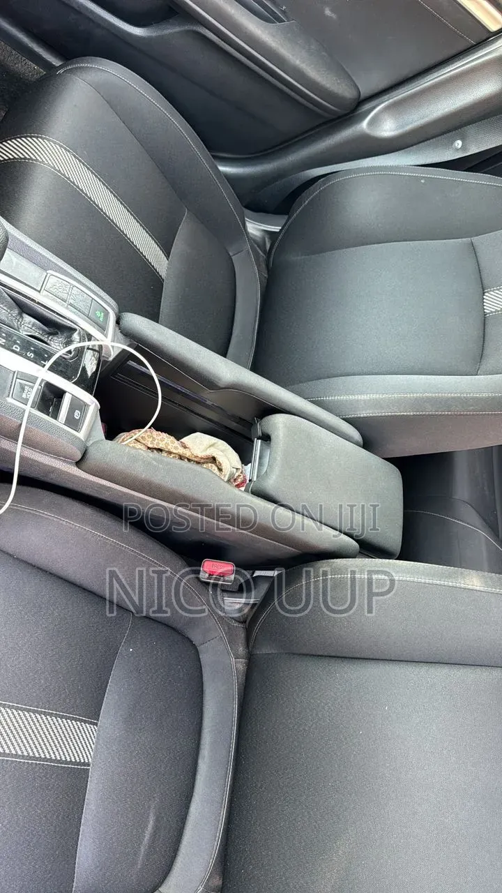 Honda Civic 2016 White