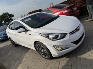 Hyundai Avante 2015 White
