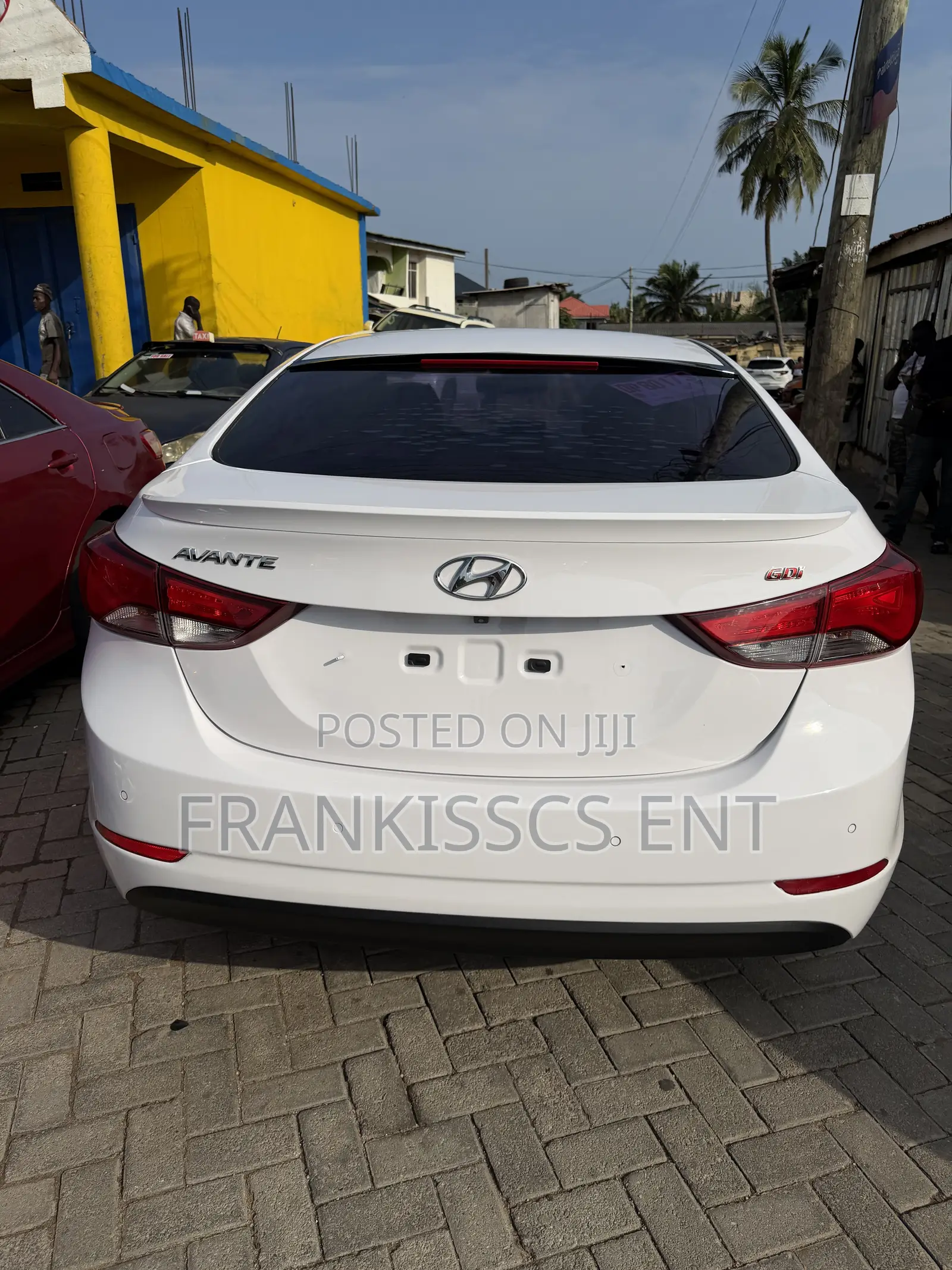Hyundai Avante 2015 White