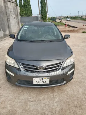 Toyota Corolla 2013 Gray