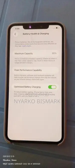 Apple iPhone 11 Pro Max 64 GB Gold