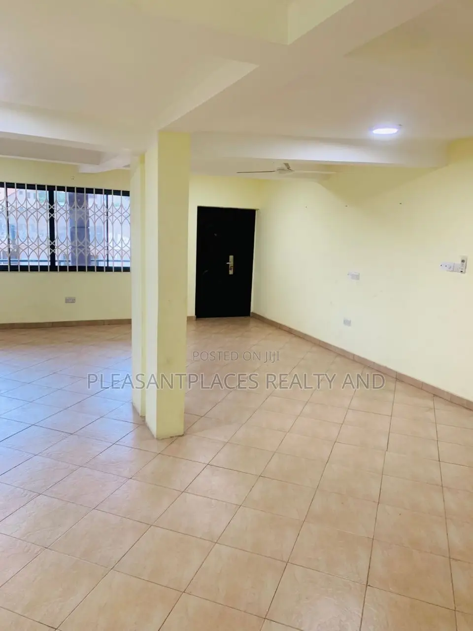 3bdrm Apartment in Pleasantplaces, Dworwulu for rent