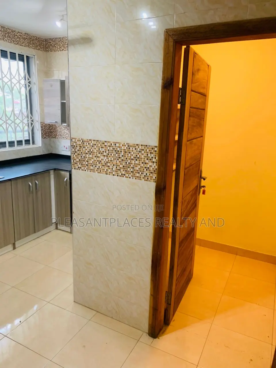 3bdrm Apartment in Pleasantplaces, Dworwulu for rent