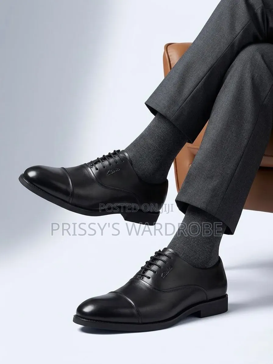 Zara Clarks Designer Laced Black and Brown Shoes