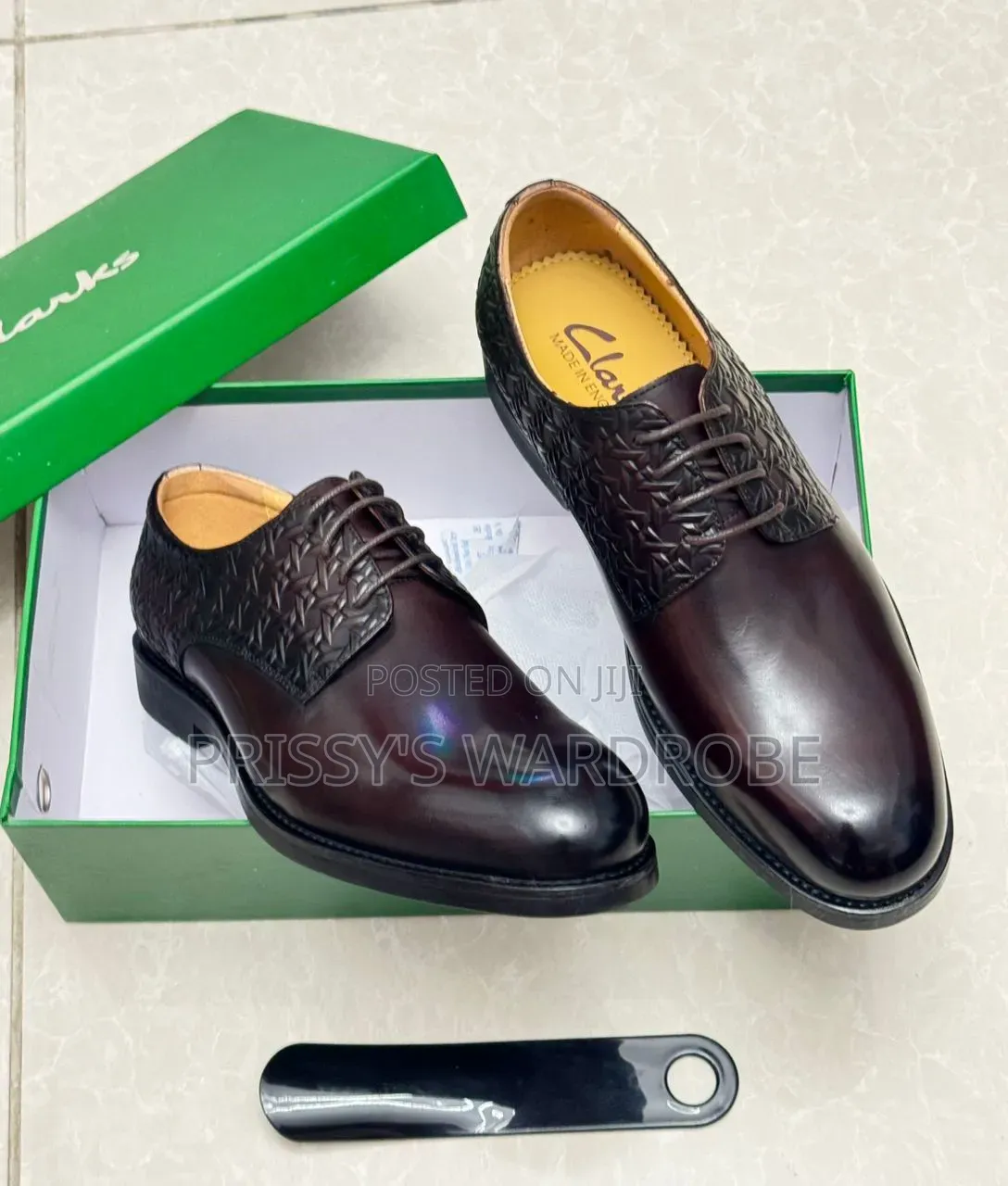 Zara Clarks Designer Laced Black and Brown Shoes