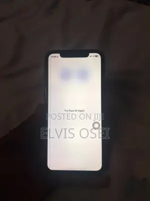 Apple iPhone 11 128 GB Red