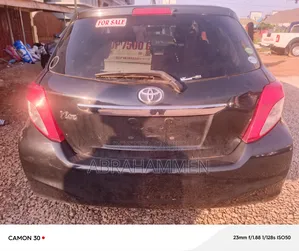 Toyota Vitz 2014 Black