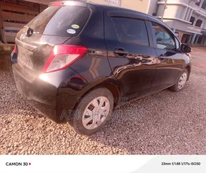 Toyota Vitz 2014 Black