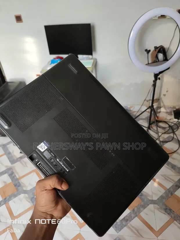 Laptop Dell Precision 7520 16GB Intel Core i7 SSD 256GB