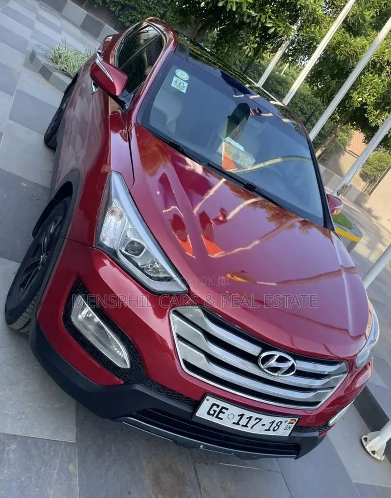 Hyundai Santa Fe 2013 Red