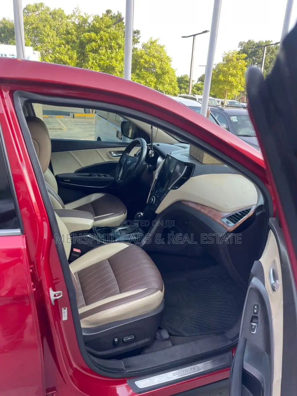 Hyundai Santa Fe 2013 Red